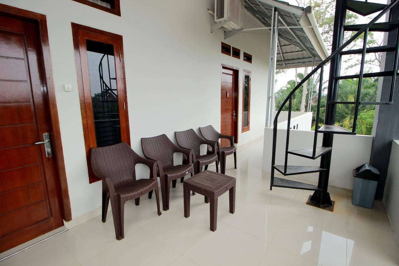 Oyo 739 Guest House Si Kancil Bengkulu Zewnętrze zdjęcie